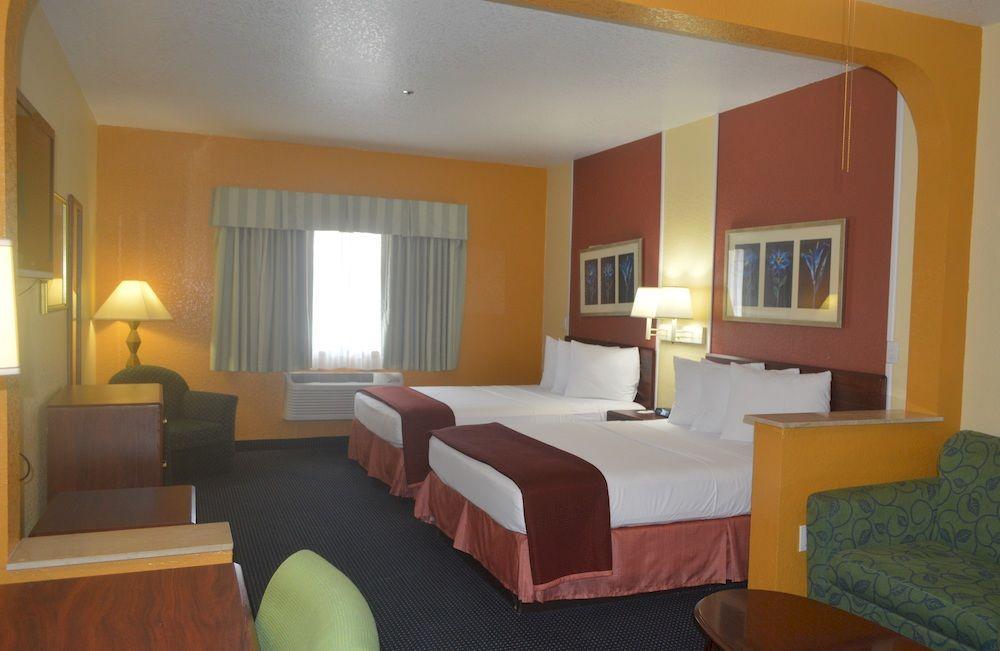 Howard Johnson By Wyndham San Antonio Hotel & Suites Extérieur photo