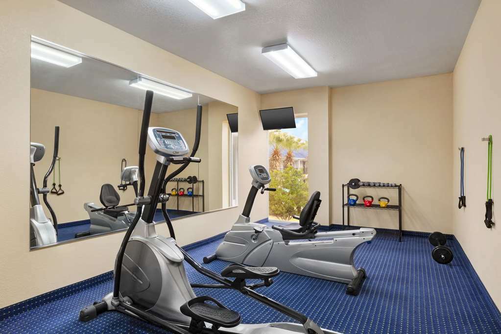 Howard Johnson By Wyndham San Antonio Hotel & Suites Facilités photo